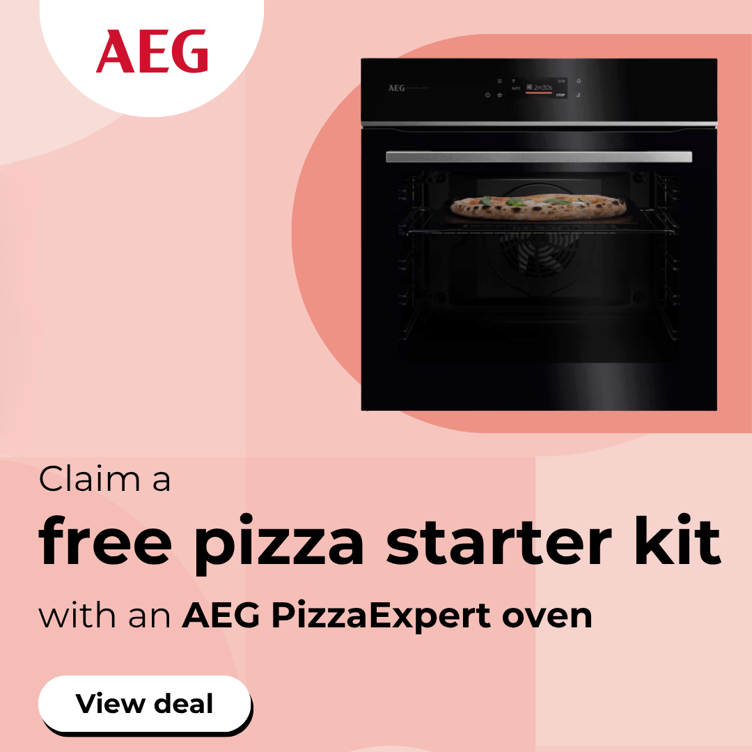 Free pizza starter kit with AEG PizzaExpert oven